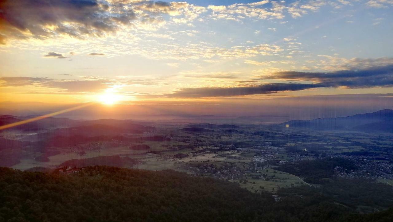 Apartmán Nauportus Vrhnika Exteriér fotografie